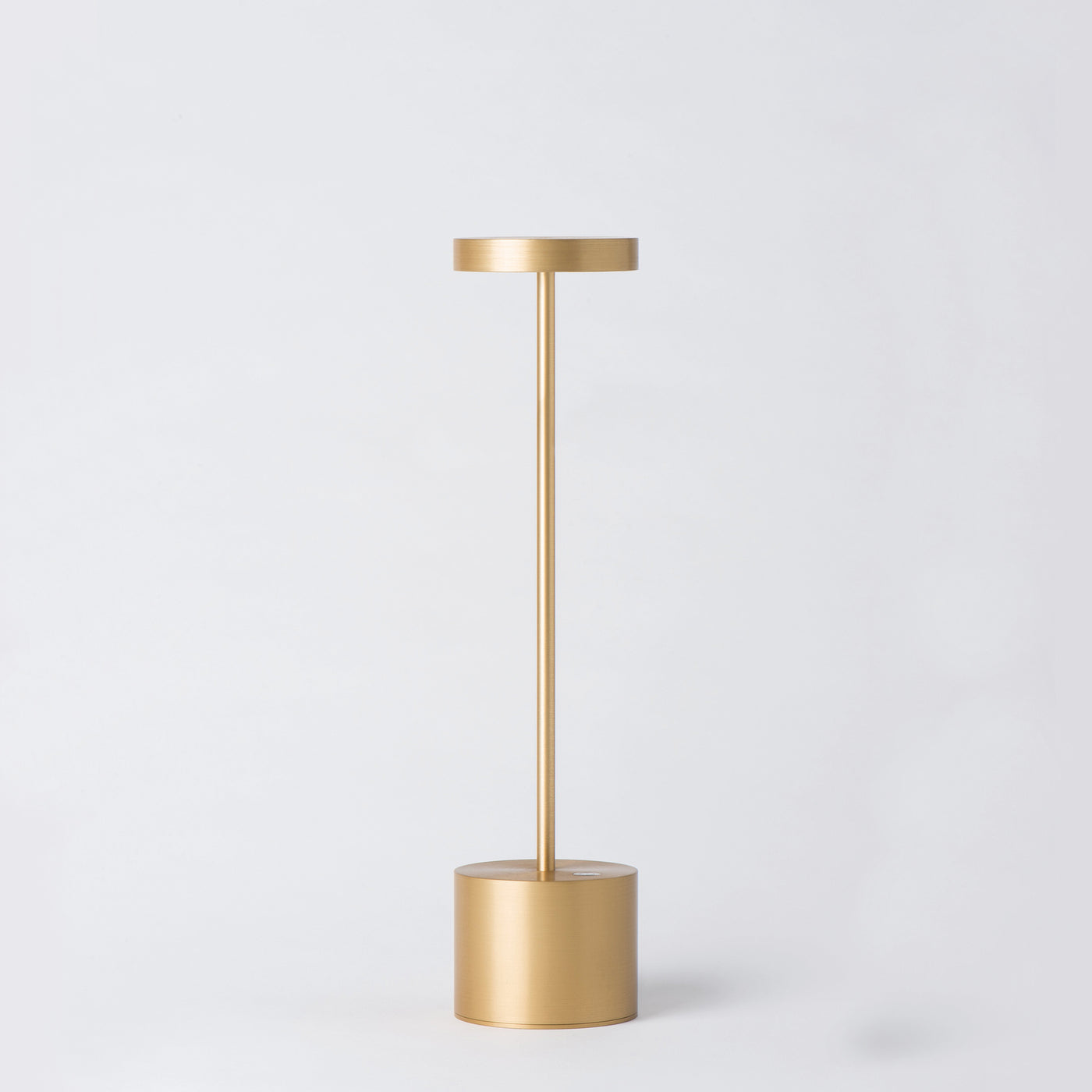 Hisle Luxciole Cordless Lamp - Gold with Charger